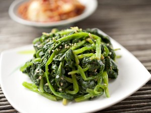Waspada! Ini Efek Konsumsi Bayam dan Kangkung Terlalu Sering