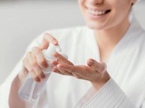 Wardah Amino Gel Cleanser Bisa Jadi Solusi Face Wash untuk Kulit Kering