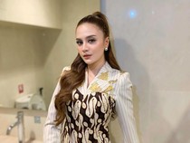 Irenne Ghea Capek Manggung Sana-sini, Heran Dianggap Negatif
