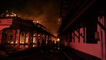 Dua Gedung di PT Pos Indonesia Jakarta Terbakar