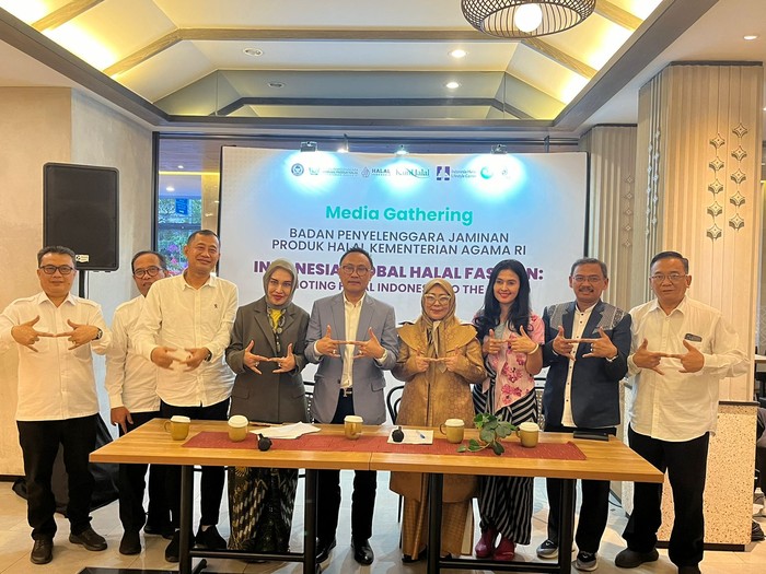 Kepala BPJPH M Aqil Irham