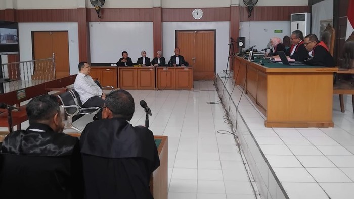 Mantan Ketua Umum Koni Sumsel Hendri Zainudin divonis 1 tahun penjara
