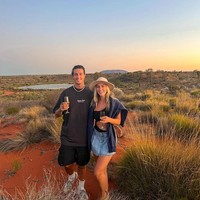 Kami membuat konten di beberapa landmark di Australia. Kami ingin memperluas ini dan membawa konten kami ke seluruh dunia,” ujar Rebecca. Foto: Dok. Instagram @islandbound_ontour