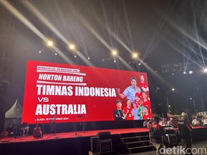 Jelang Indonesia vs Australia, Selawat Menggema di Surabaya Expo Center
