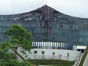 Patung Istana Garuda IKN Kini Berubah Jadi Warna Biru Toska, Ini Alasannya