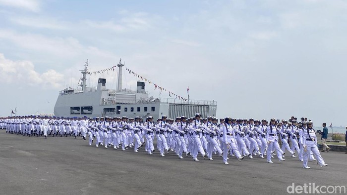 Peringatan HUT TNI AL ke-79 di Koarmada II