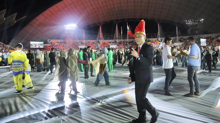 Pj Gubernur Sulsel Zudan Arif Fakrulloh menghadiri pembukaan PON Aceh-Sumut.