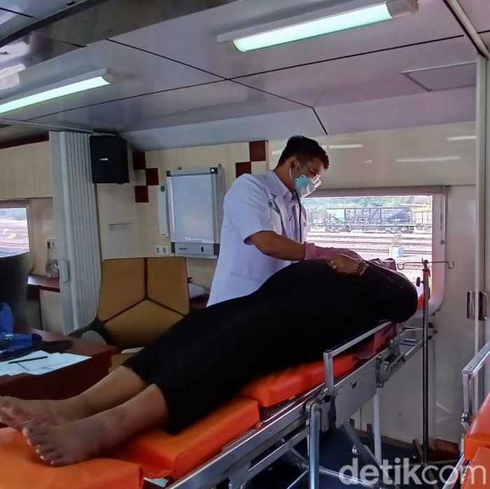 Rail Clinic Mampir Stasiun Bangil