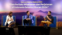 Acara ini juga diisi dengan diskusi.  