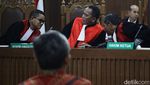 Sidang Putusan Sela Abdul Hadi Aviciena di Kasus Jual Beli Emas Antam