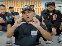 Arti Lirik Lagu Piwales Tresno dari NDX AKA