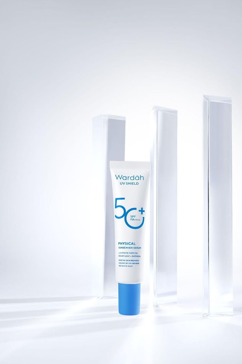 Wardah UV Shield Physical Sunscreen