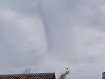 Detik-detik Puting Beliung Terekam di Langit Bandung Barat