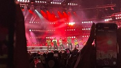 Konser Bruno Mars Hari Pertama: Full Joget dan Magic Lebih dari 24K