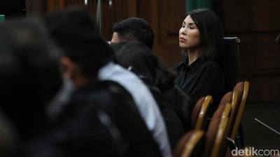 Ekspresi Helena Lim Saat Sidang Lanjutan Korupsi Timah