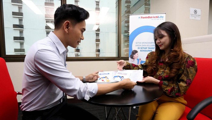 Genjot Pemasaran di Kawasan Kalideres Jakarta Barat Sebagai bagian dari upaya untuk meningkatkan pelayanan pada nasabah, Panin Dai-ichi Life semakin mendekatkan diri kepada masyarakat khususnya di wilayah Jakarta Barat.