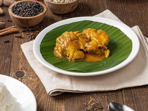Langka! Ini 5 Warung Nasi Padang yang Punya Gulai Otak Enak