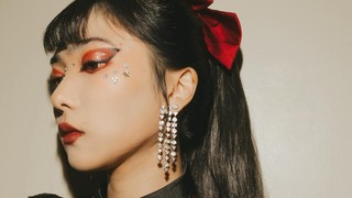 Isyana Sarasvati Merangkum Babak Penting Perjalanan Kreatifnya EKLEKTICON