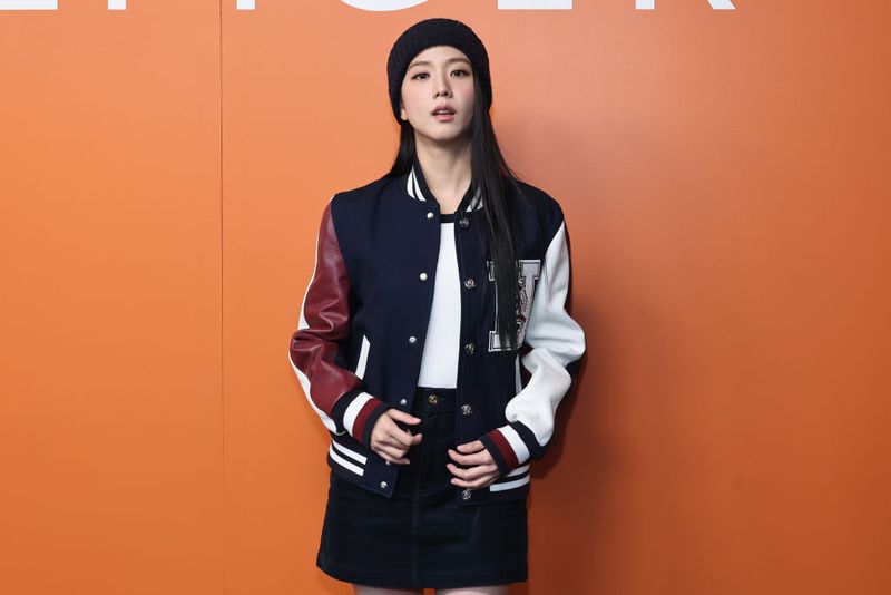Kim Jisoo menghadiri peragaan busana Tommy Hilfiger selama Pekan Mode New York pada 08 September 2024 di New York City.