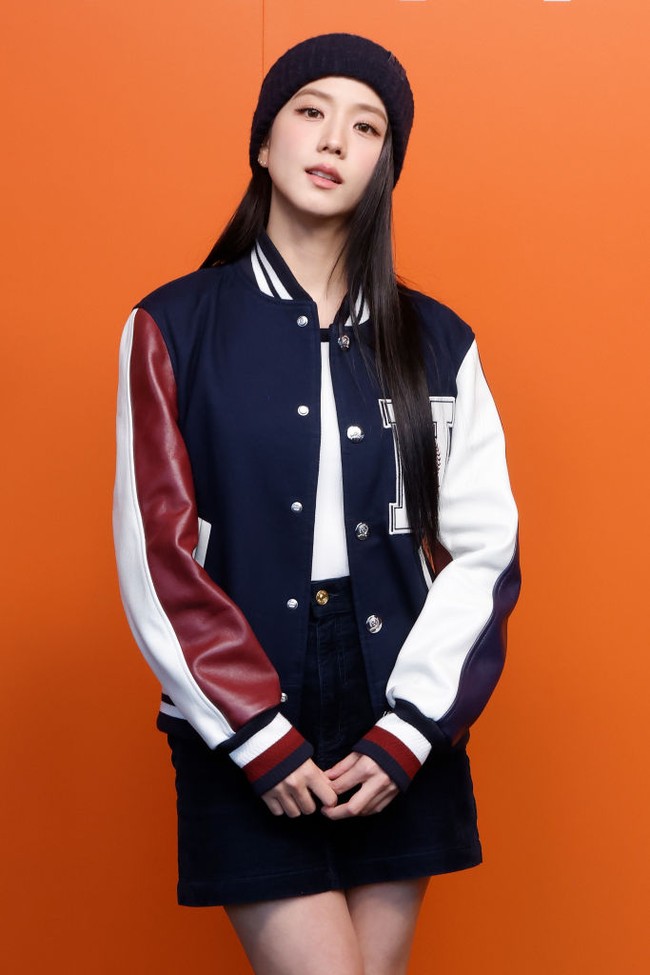 Visual grup KPop BLACKPINK ini menduduki peringkat kedua daftar wanita tercantik di dunia versi TC Candler. Sedangkan Rose berada di peringkat 7, Lisa di peringkat 18, dan Jennie peringkat 35. Foto: Getty Images/Taylor Hill