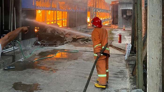 Kandang ayam di Desa Hadipolo Kecamatan Jekulo, ludes terbakar, Rabu (11/9/2024).