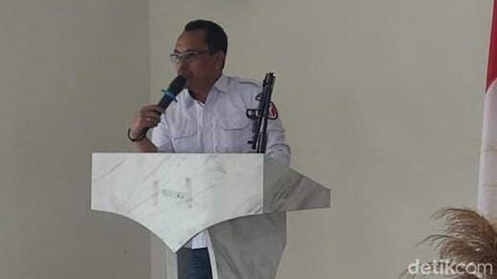 Ketua Bawaslu Kepulauan Aru, Alan Jocobus.