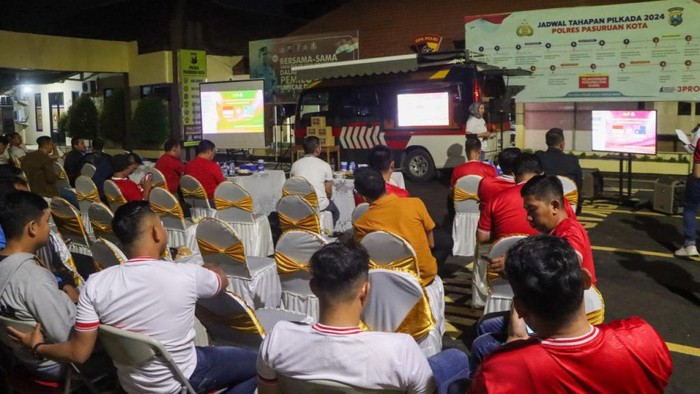 Nobar Polres Pasuruan Kota