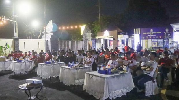Nobar Polres Pasuruan Kota