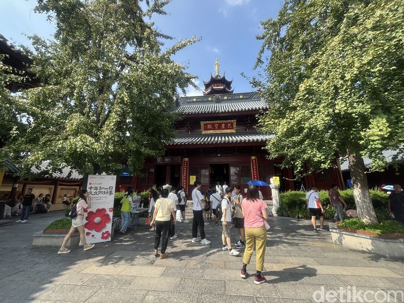 Pagoda Jiming di Nanjing