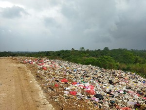 Wabup: TPA Bangkonol Belum Terima Sampah dari Tangsel, Tunggu Amdal Selesai