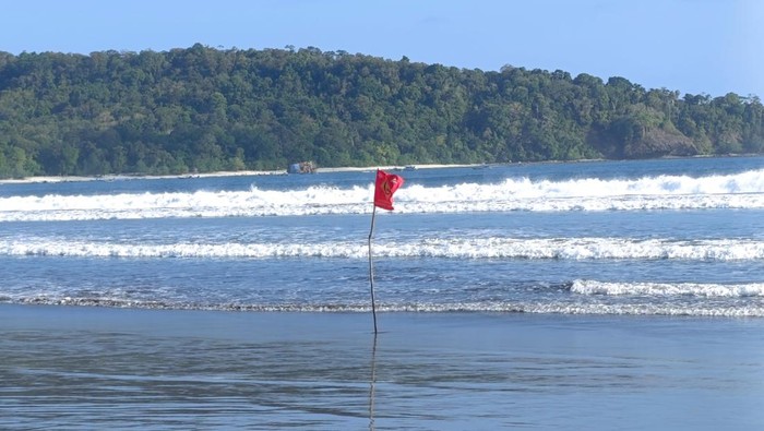 Pesisir Pantai Pangandaran