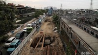 Proyek Strategis Nasional (PSN) Ancol Timur- Pluit ini membentang 9,6 kilometer.