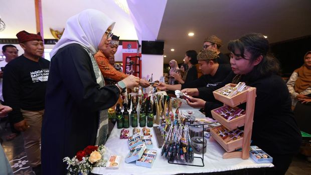 Program Jagoan Banyuwangi inkubasi bisnis anak muda.