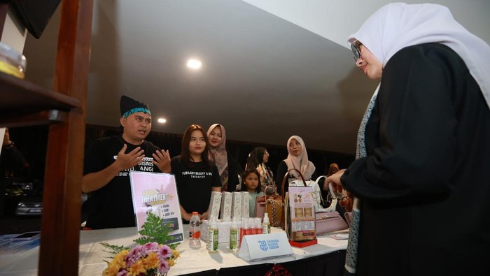 Program Jagoan Banyuwangi inkubasi bisnis anak muda.