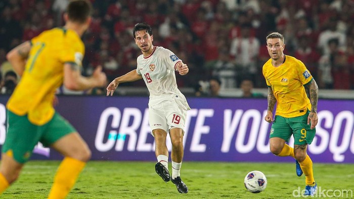 Tom Haye bermain dalam laga Indonesia vs Australia Grup C Kualifikasi Piala Dunia 2026 di Stadion Utama Gelora Bung Karno (SUGBK), Jakarta, Selasa (10/9/2024).
