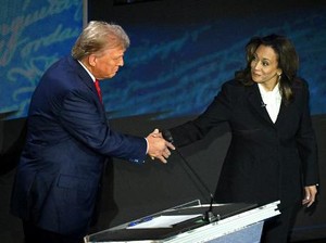 Terima Kekalahan, Kamala Harris Ucapkan Selamat ke Trump Menang Pilpres AS