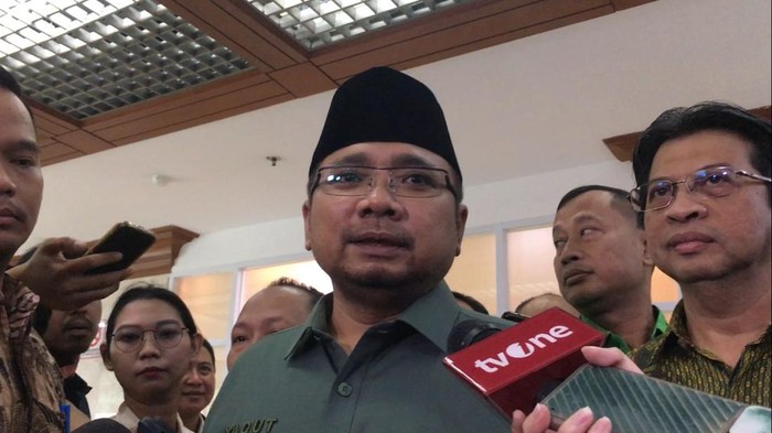 Menteri Agama (Menag) Yaqut Cholil Qoumas di kompleks parlemen Senayan, Jakarta Pusat, Rabu (11/9/2024).