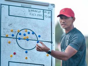 Liga 2: Ini Pengganti Didik Ludianto Usai Mundur dari Pelatih Persela