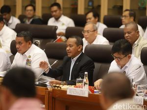 Kejar Ekonomi RI Tumbuh 8%, Bahlil Mau Genjot Konsumsi Listrik 6.300 kWh/Kapita