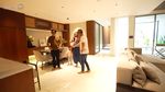 Unik! Dapur di Rumah Mona Ratuliu jadi Satu dengan Ruang Keluarga