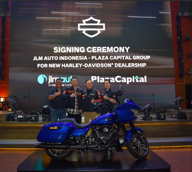 Harley-Davidson di Indonesia, mengumumkan penandatanganan Memorandum of Understanding (MoU) kerja sama dengan PT Plaza Auto Harmoni bagian dari Plaza Capital Group.