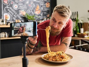 4 Sikap Food Influencer Ini Dianggap Ganggu, Pernah Lihat yang Begini?