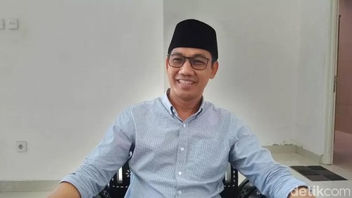 Ketua DPRD Lombok Tengah periode 2024-2029, Lalu Ramdan, saat ditemui awak media di kantornya belum lama ini. (Edi Suryansyah/detikBali)