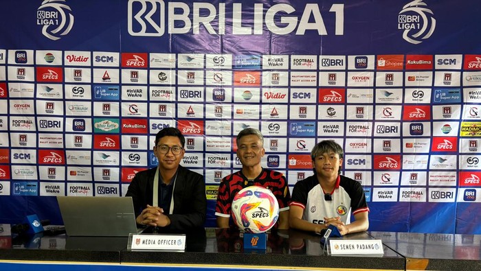 Konferensi pers Semen Padang FC. (M Afdal Afrianto/detikSumut)