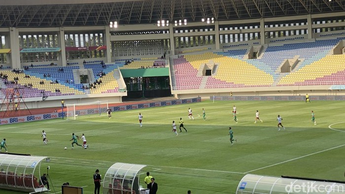 Laga PSS Sleman vs Borneo FC di Stadion Manahan Solo, Kamis (12/9/2024).
