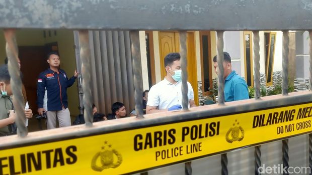 Lokasi penemuan guru meninggal di dalam rumah di Klampok, Banjarnegara, Kamis (12/9/2024).