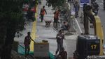 Melihat Progres Proyek Jalur Pedestrian Rasuna Said Jaksel