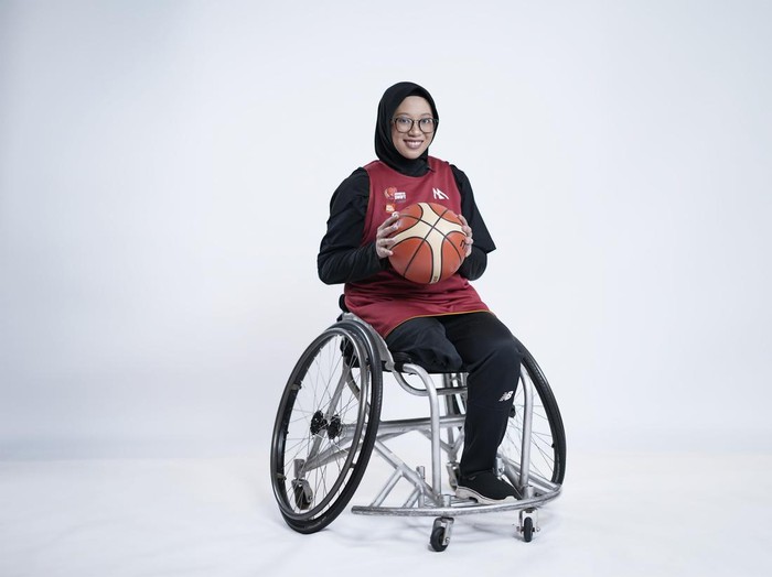 Nadhifa, peraih beasiswa LPDP penyandang disabilitas