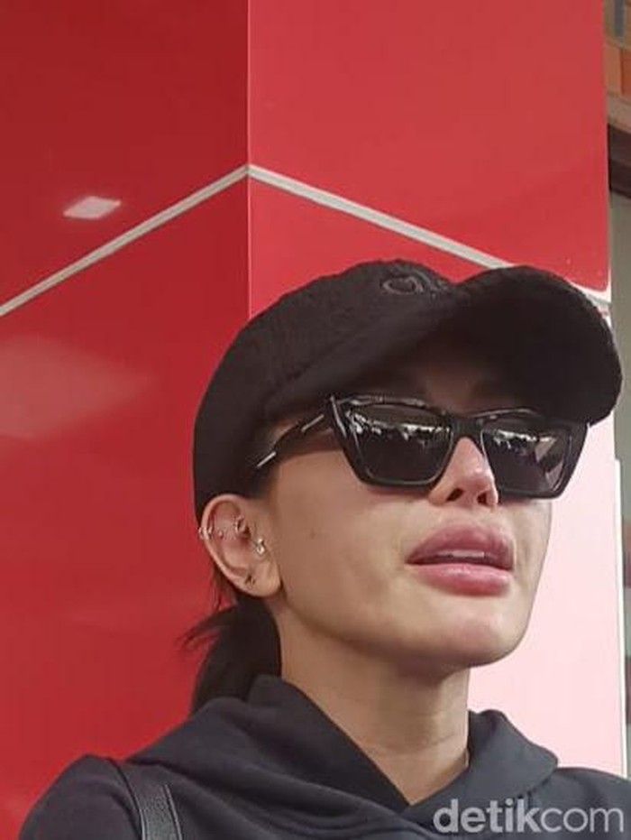 Nikita Mirzani Nikita Mirzani