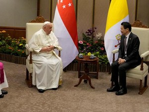 Pesan Paus Fransiskus di Singapura: Jangan Lupakan Pekerja Migran